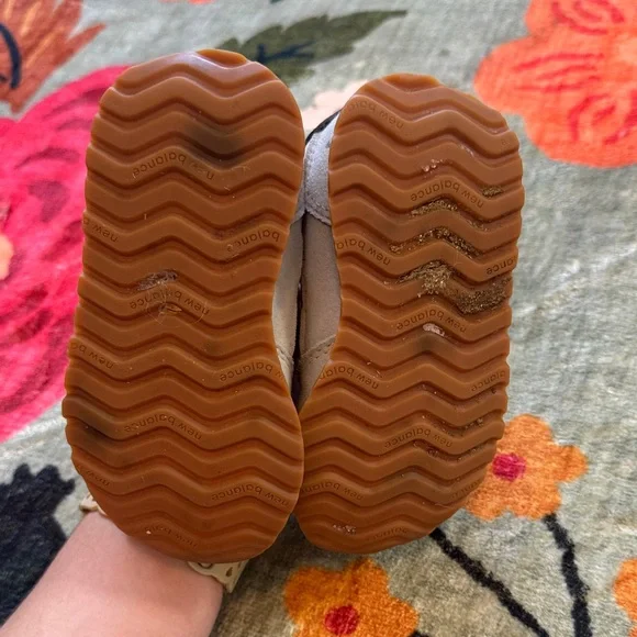 New Balance Kids' White and Black Sneakers - Picture 3 of 3